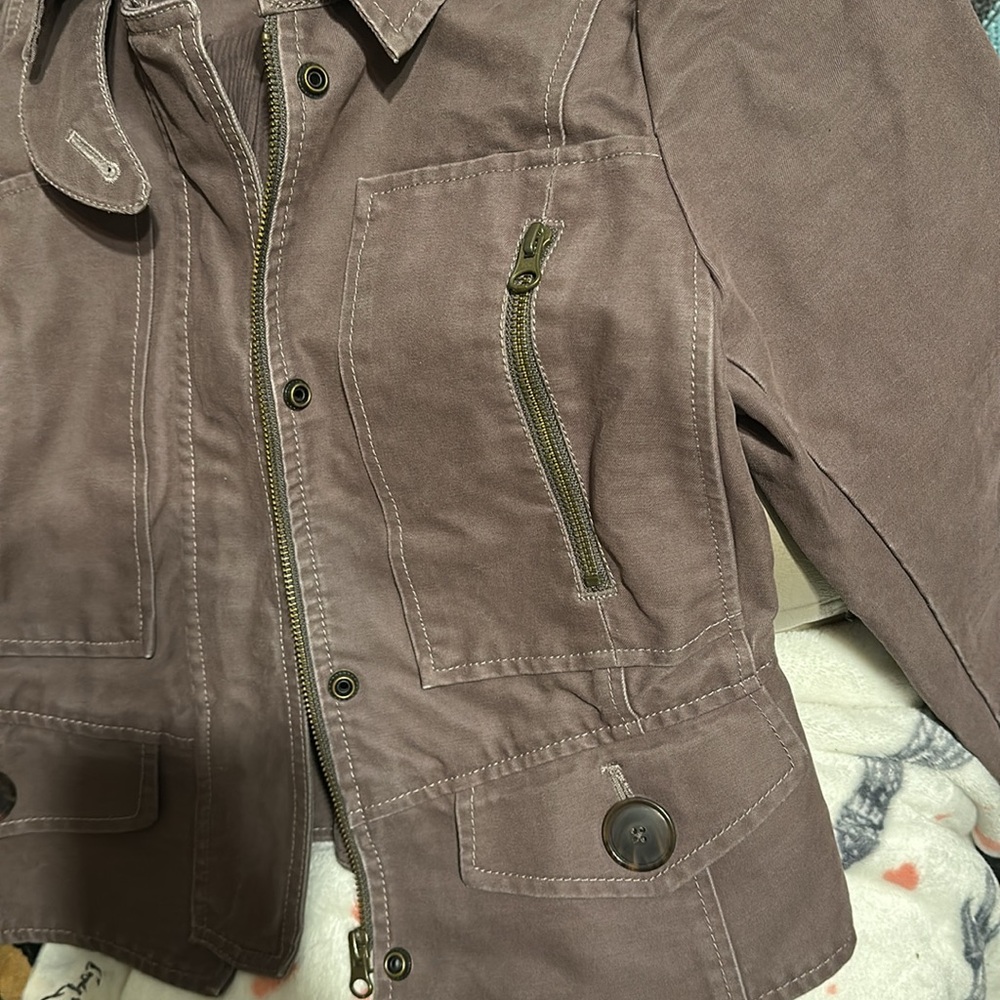Short Brown Cargo Type Jacket - image 3